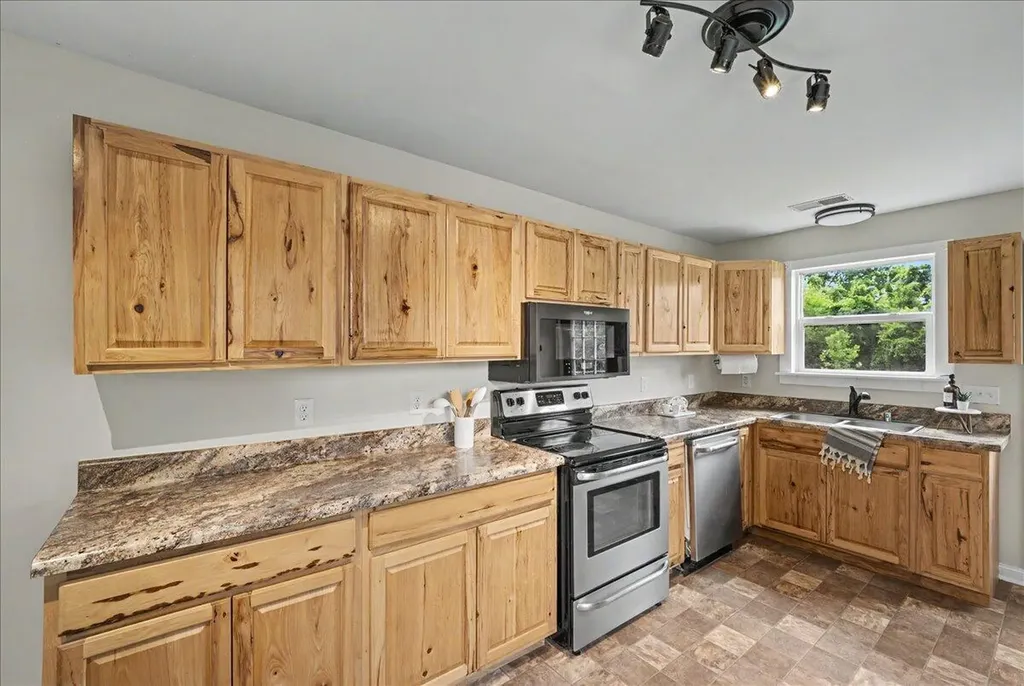 314 E Court Street Lawrenceburg KY 40342