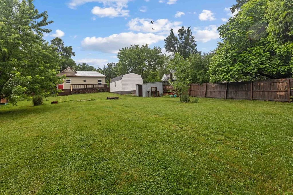 314 E Court Street Lawrenceburg KY 40342