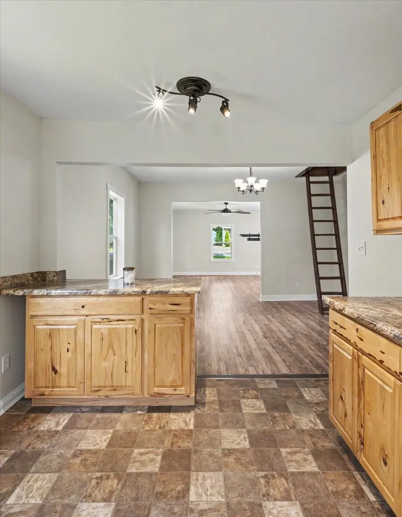 314 E Court Street Lawrenceburg KY 40342