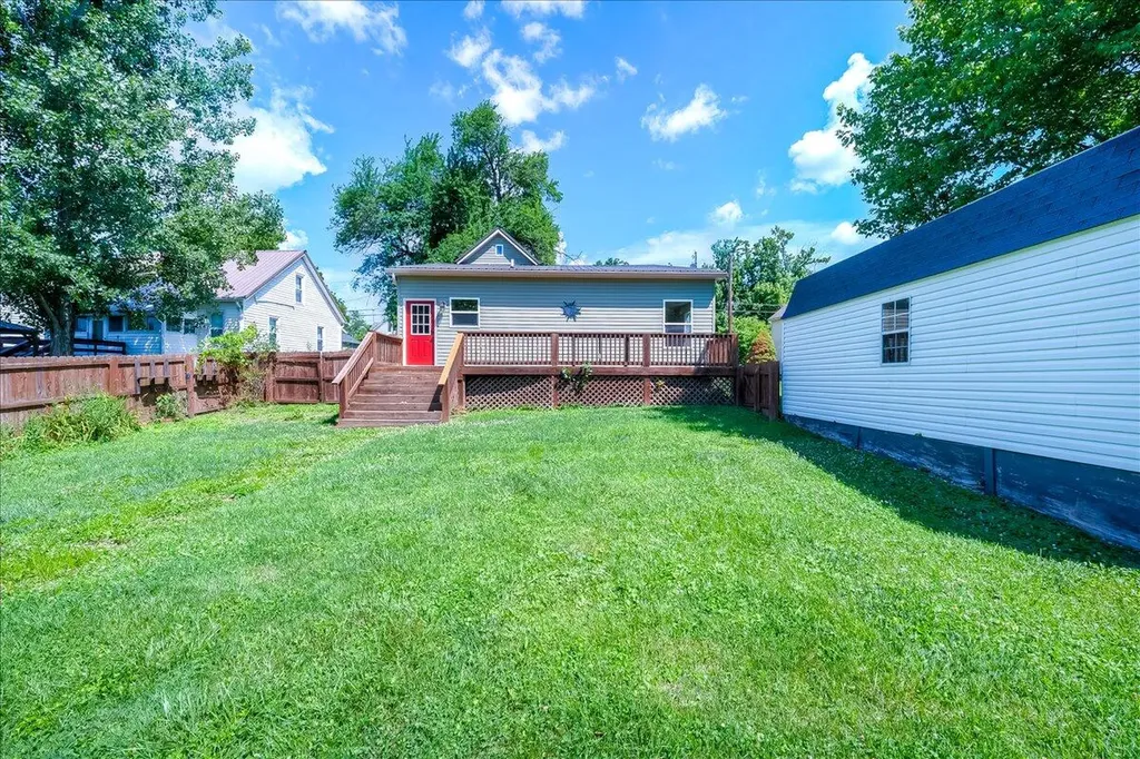 314 E Court Street Lawrenceburg KY 40342