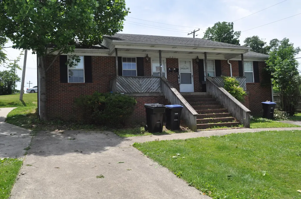 201 Hawthorne Drive Frankfort KY 40601