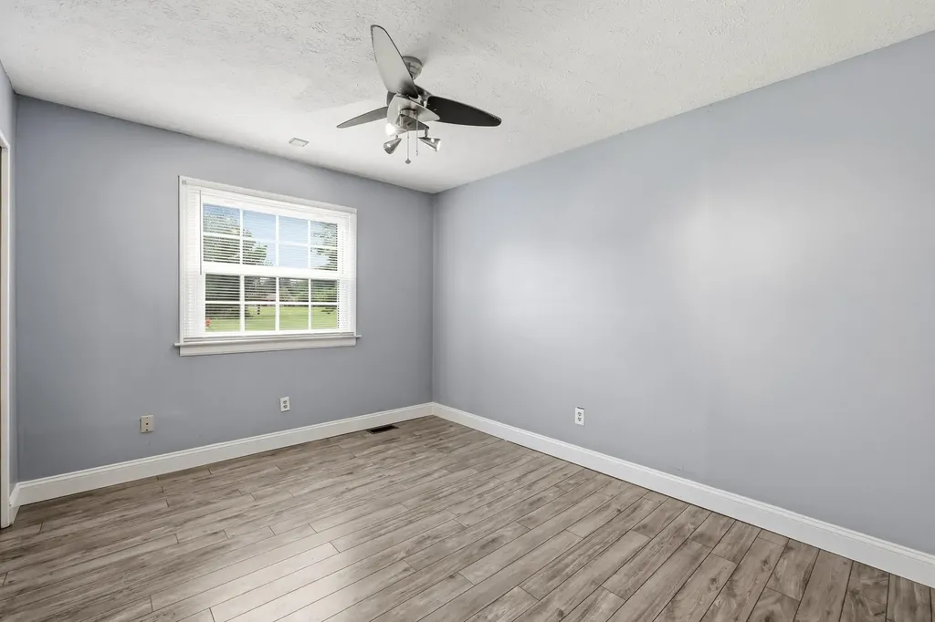 148 Franklin Drive Richmond KY 40475