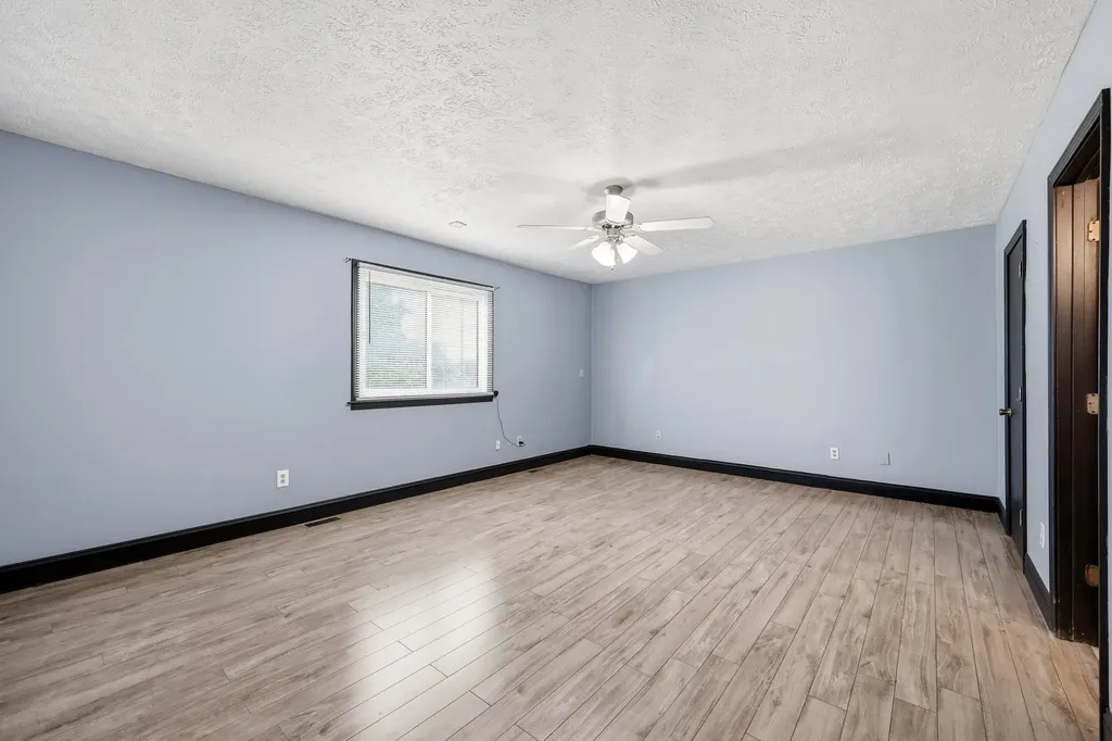 148 Franklin Drive Richmond KY 40475