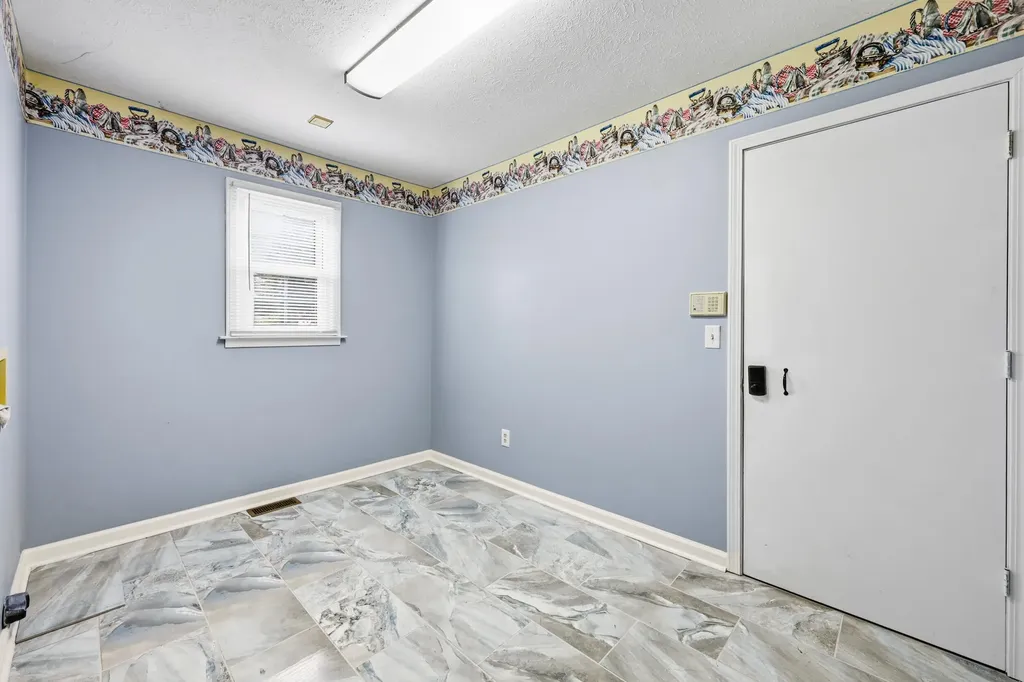 148 Franklin Drive Richmond KY 40475