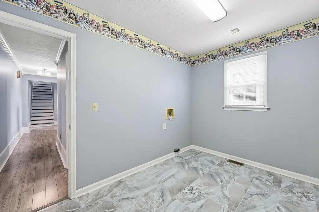 148 Franklin Drive Richmond KY 40475