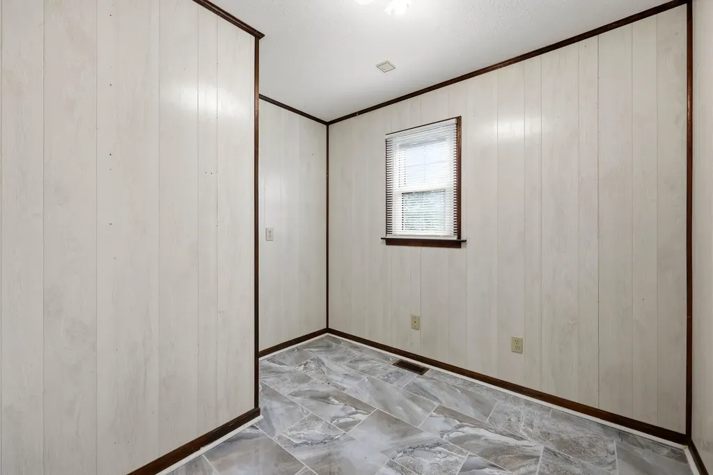 148 Franklin Drive Richmond KY 40475