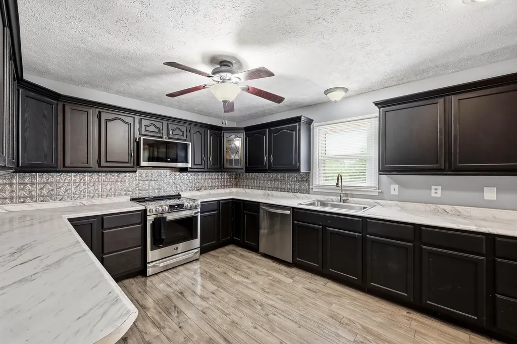 148 Franklin Drive Richmond KY 40475