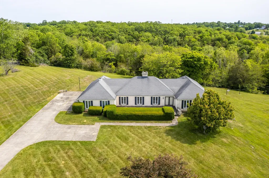110 Adams Lane Richmond KY 40475