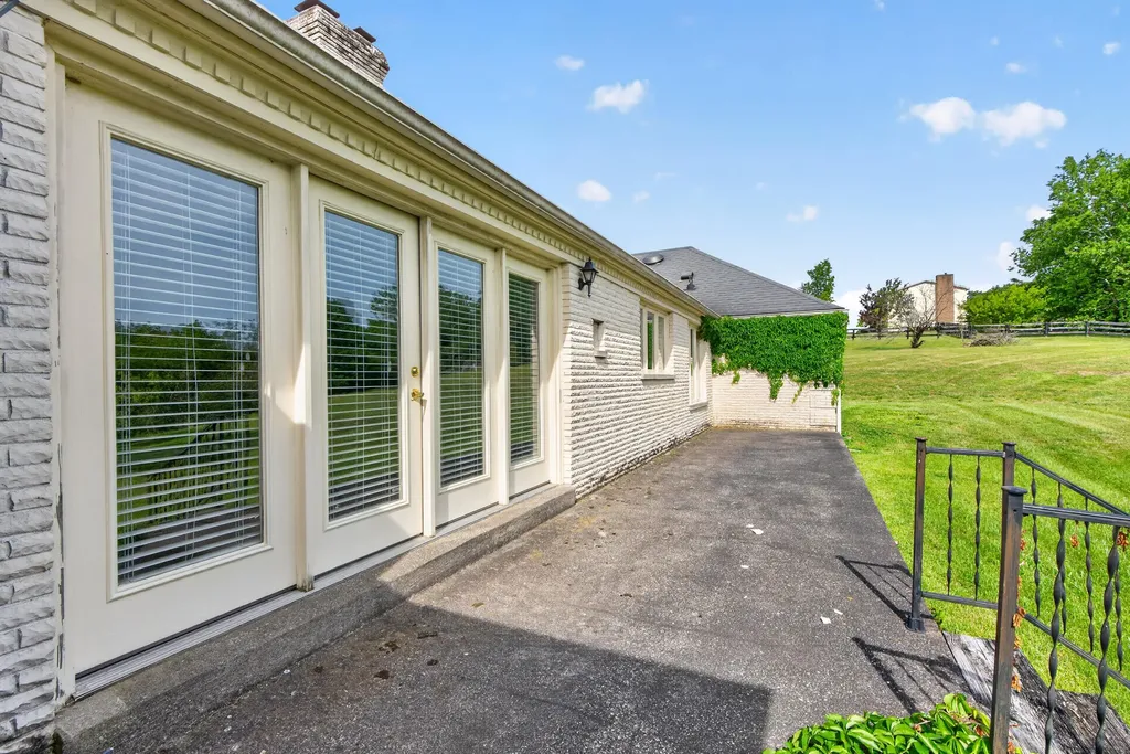 110 Adams Lane Richmond KY 40475