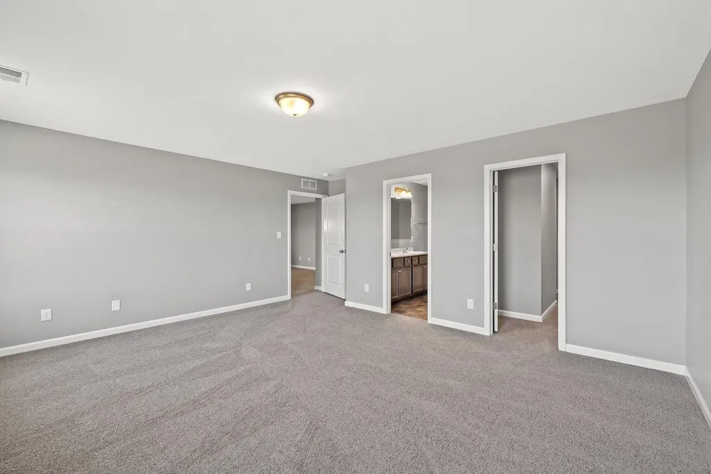 6068 Arbor Wds Way Richmond KY 40475