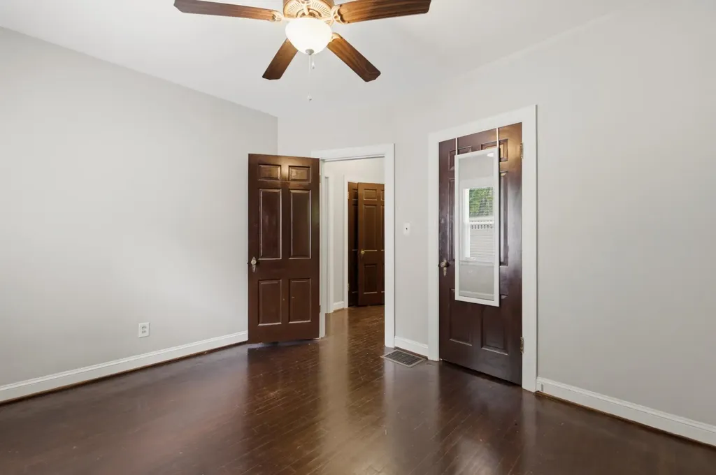 221 N 1st Street Danville KY 40422