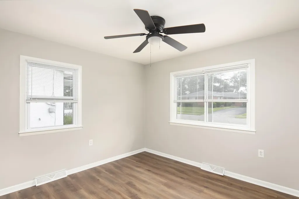427 Locust Street Danville KY 40422