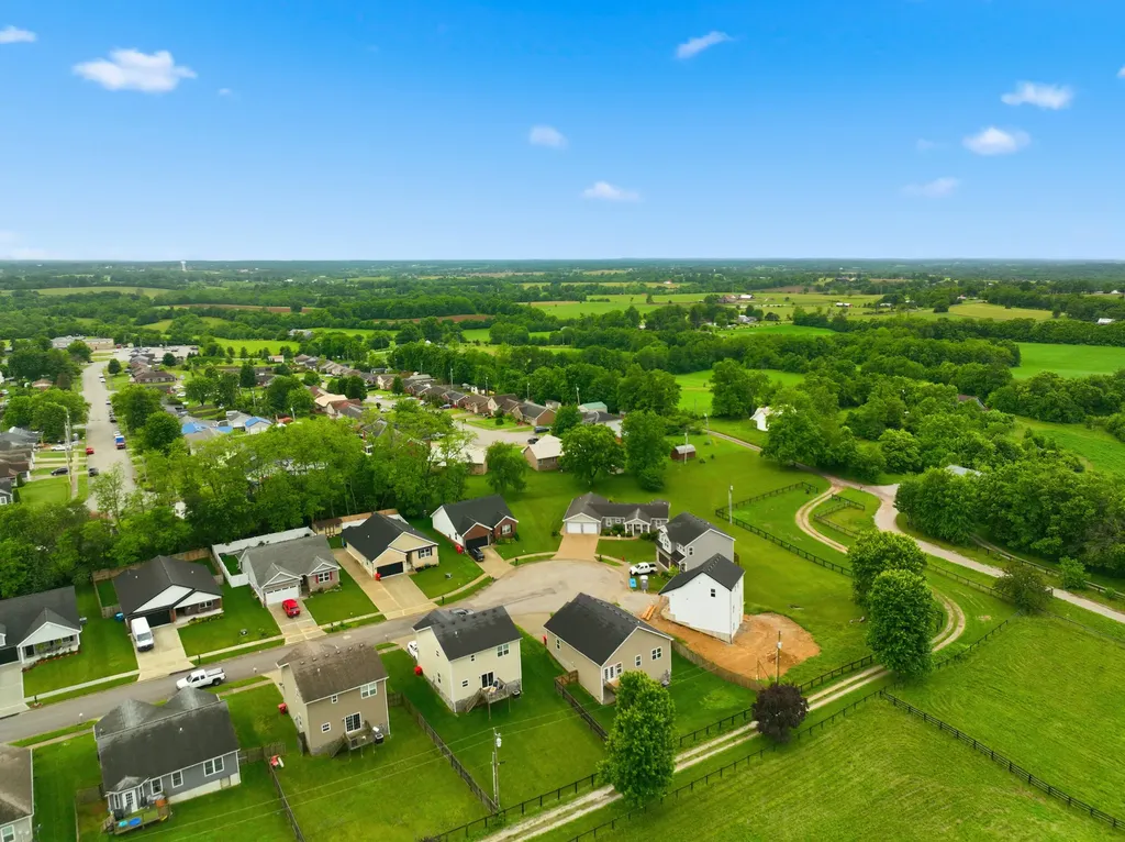168 Hickory Court Cynthiana KY 41031