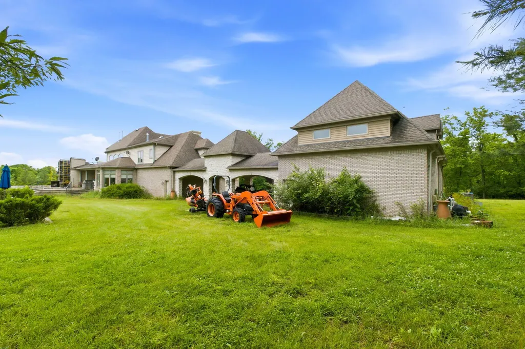 22 Timberwood Drive Simpsonville KY 40067