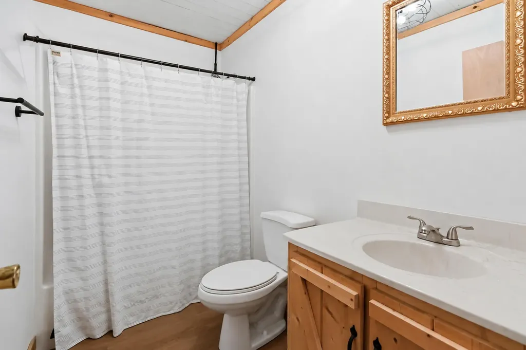155 County Road Burnside KY 42519