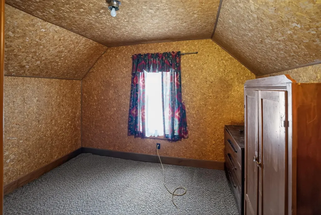 7583 Hawkins Branch Road Frenchburg KY 40322