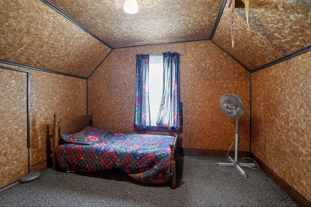 7583 Hawkins Branch Road Frenchburg KY 40322