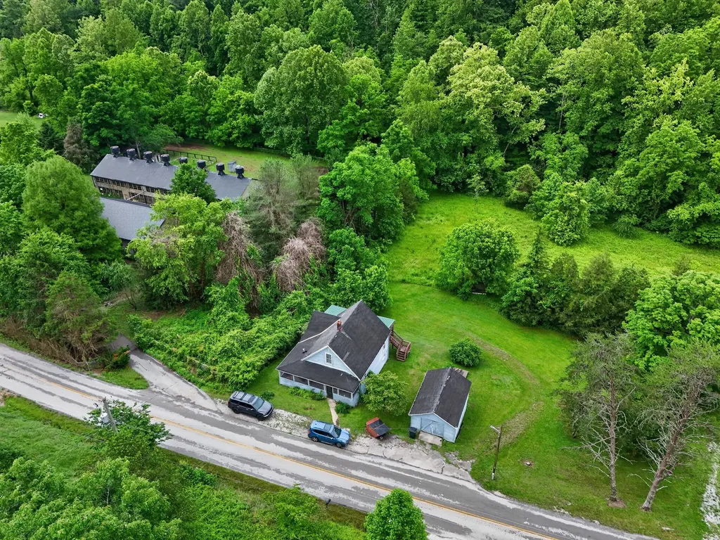 7583 Hawkins Branch Road Frenchburg KY 40322