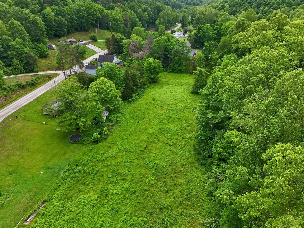 7583 Hawkins Branch Road Frenchburg KY 40322
