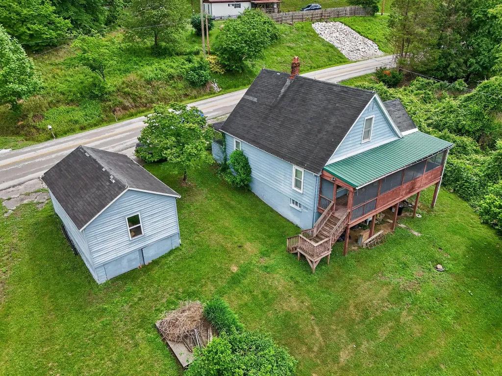 7583 Hawkins Branch Road Frenchburg KY 40322