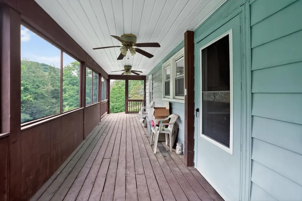 7583 Hawkins Branch Road Frenchburg KY 40322