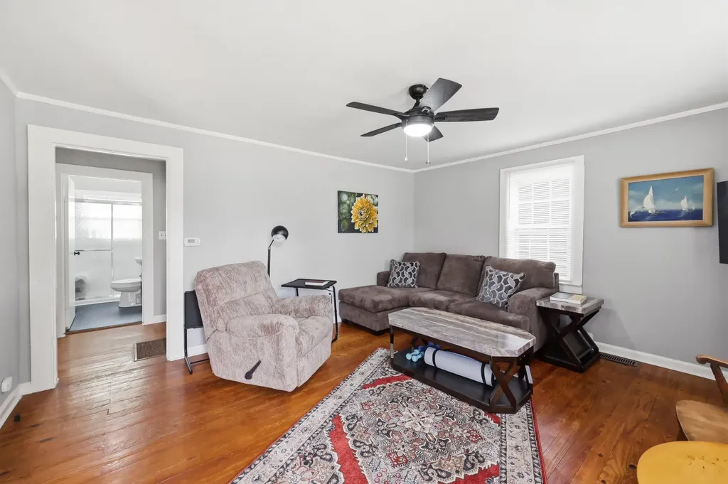 504 Oak Street Georgetown KY 40324
