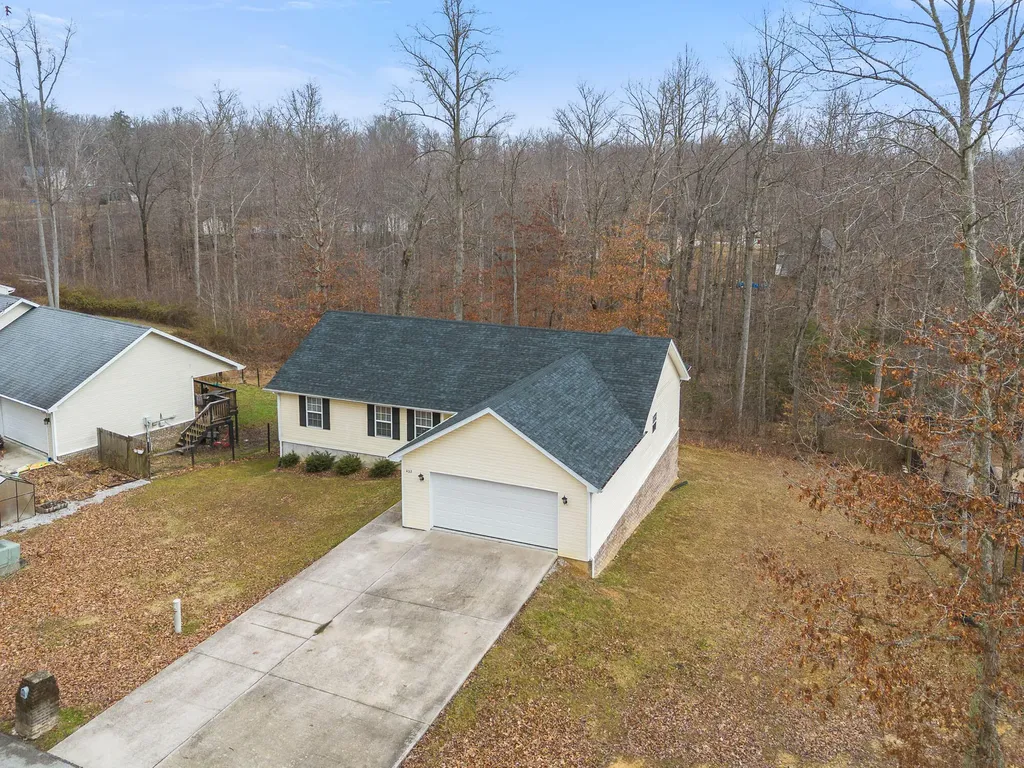432 Scarlet Oak Drive London KY 40741