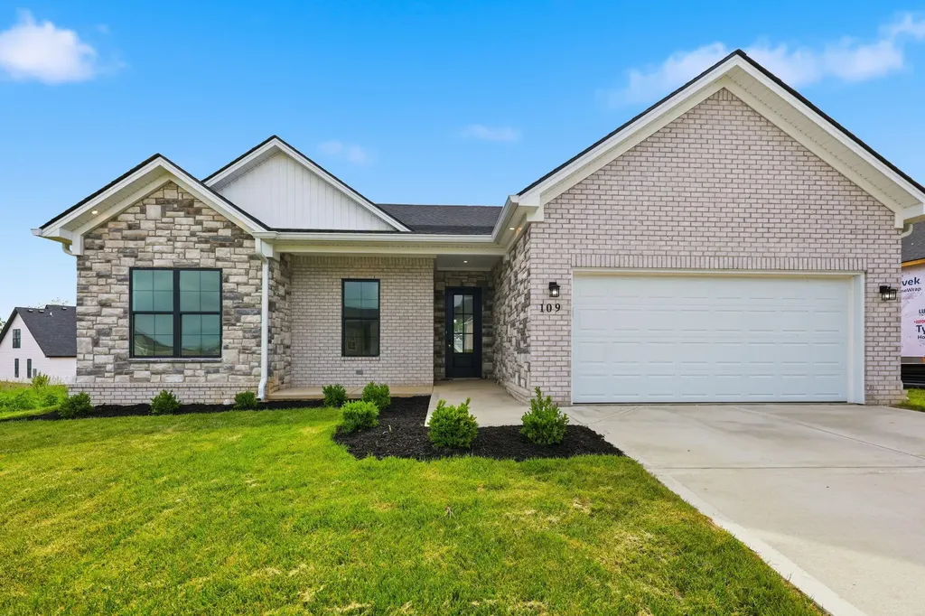 109 Patchen Drive Nicholasville KY 40356