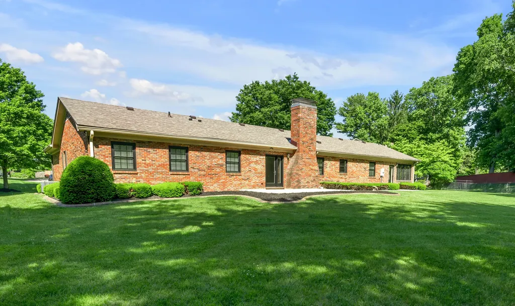 604 Autumn Lane Lexington KY 40502