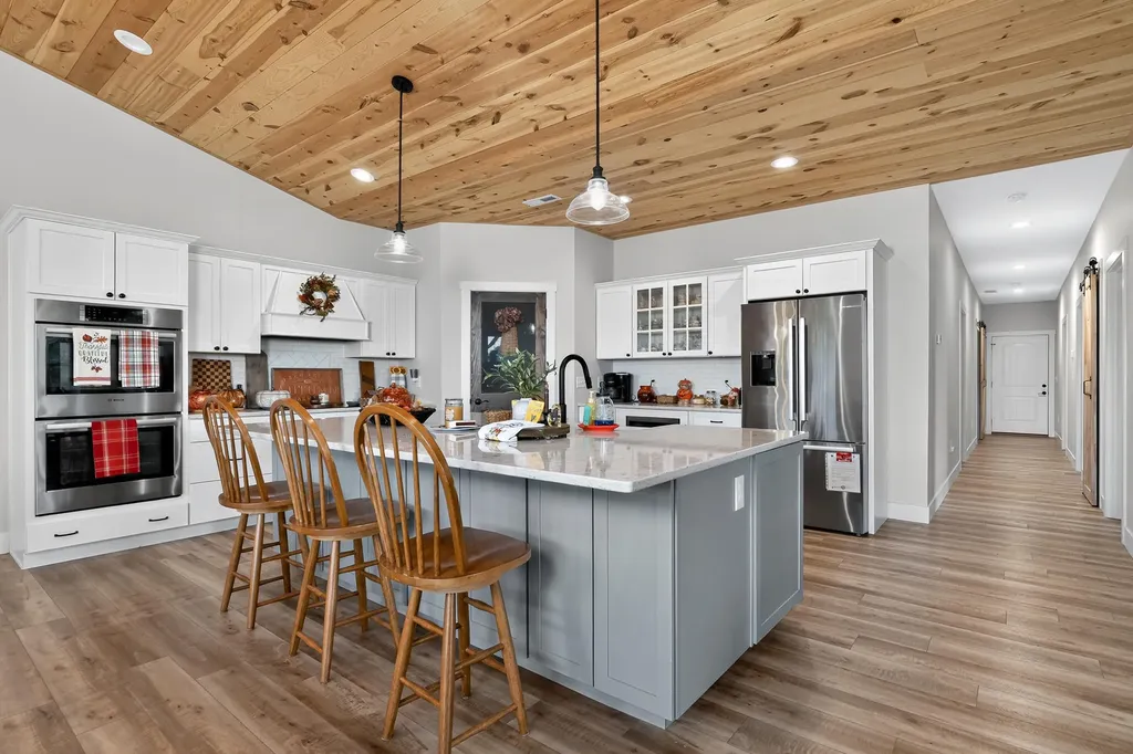 4290 Gardnersville Road Crittenden KY 41030