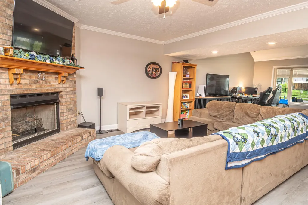 133 Bay Hill Drive Winchester KY 40391