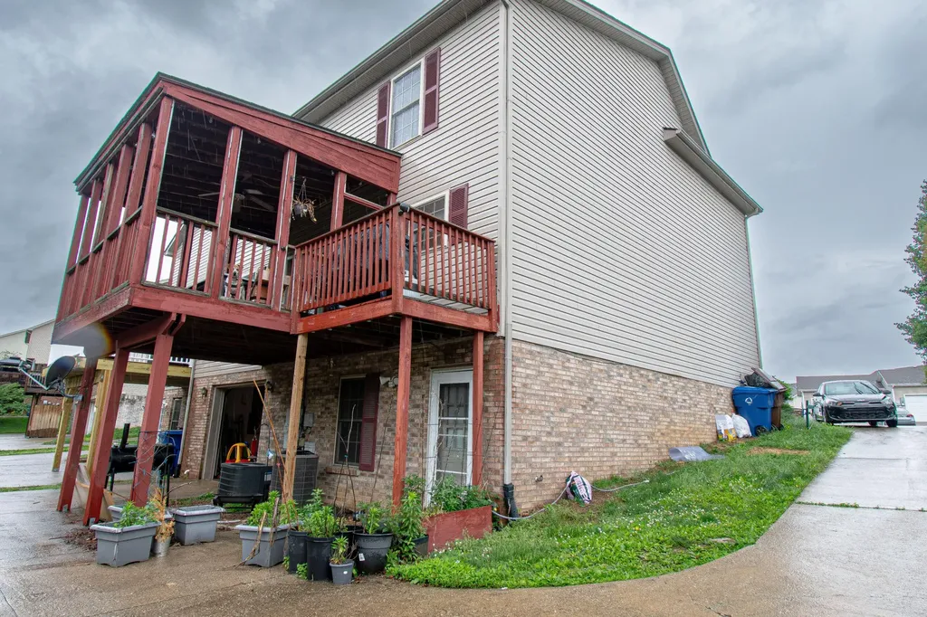 133 Bay Hill Drive Winchester KY 40391