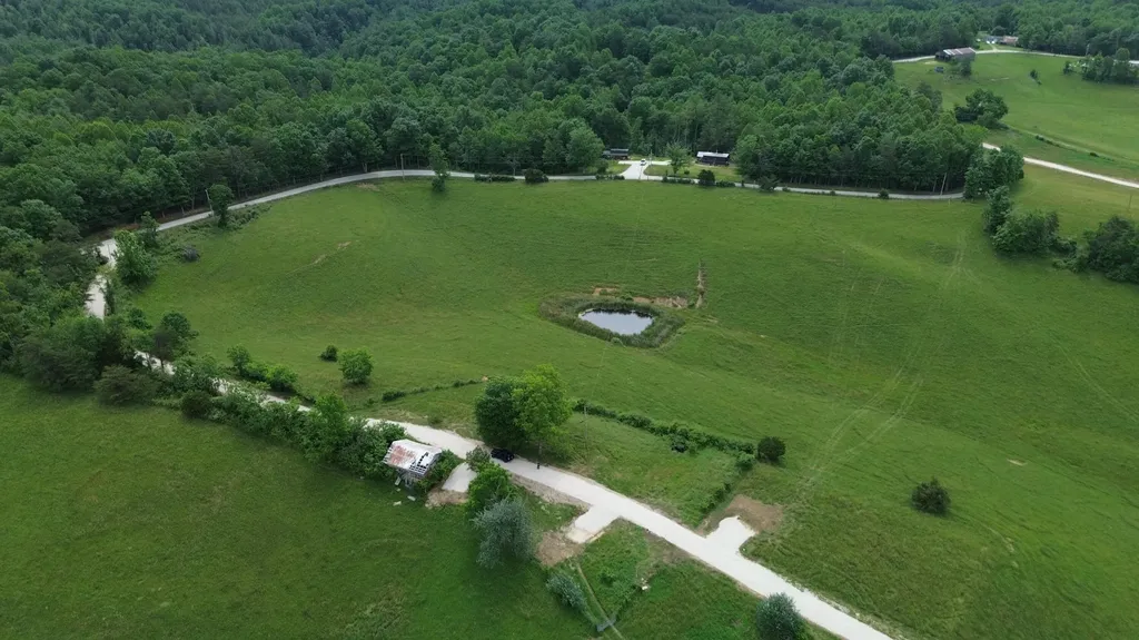 4135 Big Andy Ridge Road Rogers KY 41365