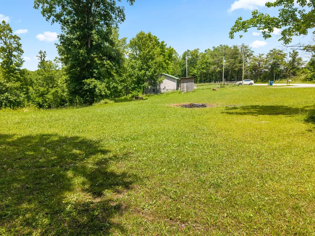 23 Ky-1609 Parkers Lake KY 42634