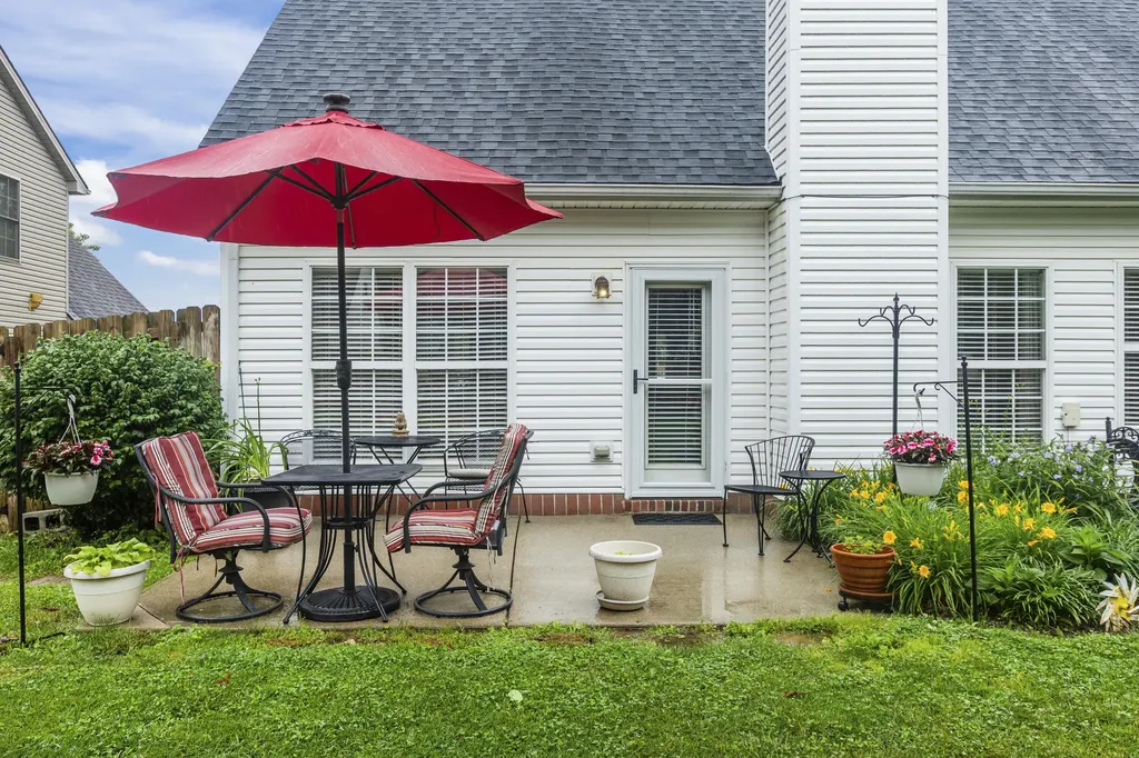 917 Jouett Creek Drive Lexington KY 40509