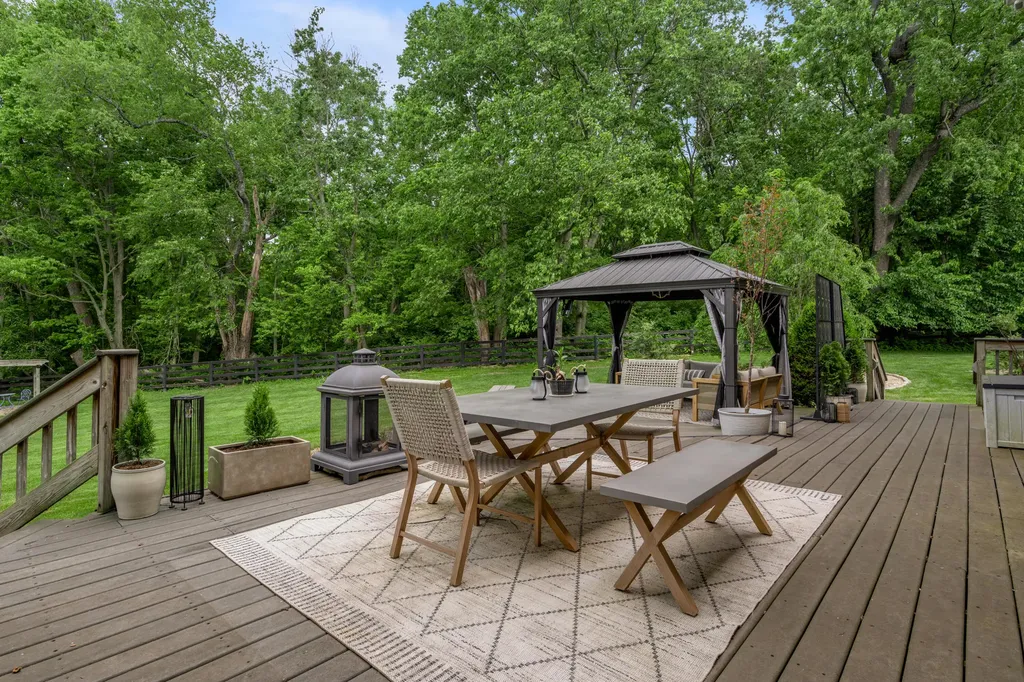 310 Ironwood Circle Paris KY 40361