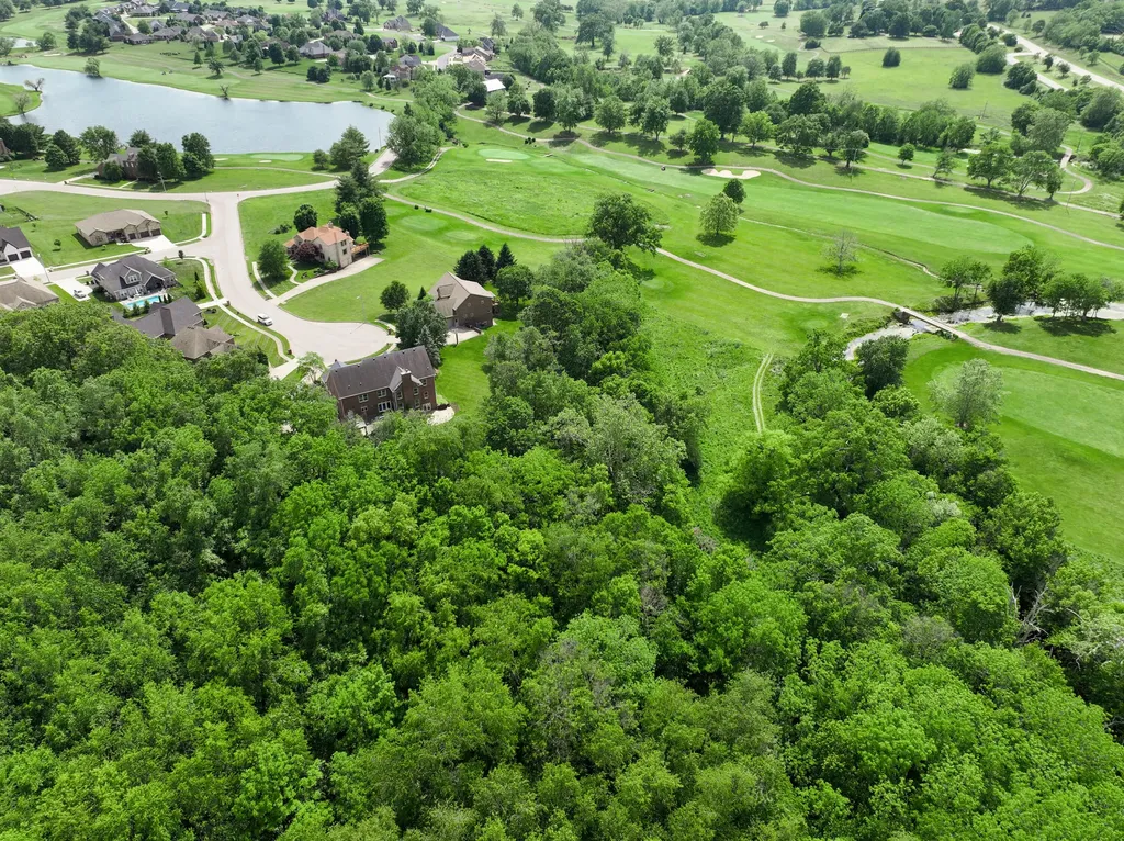 310 Ironwood Circle Paris KY 40361