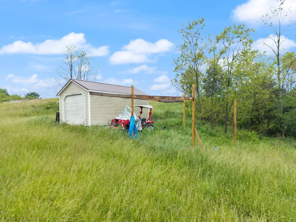 4851 Pinhook Road Mount Olivet KY 41064