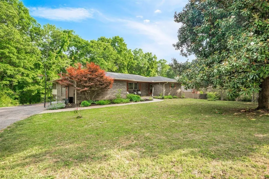 295 Buc Road Williamsburg KY 40769