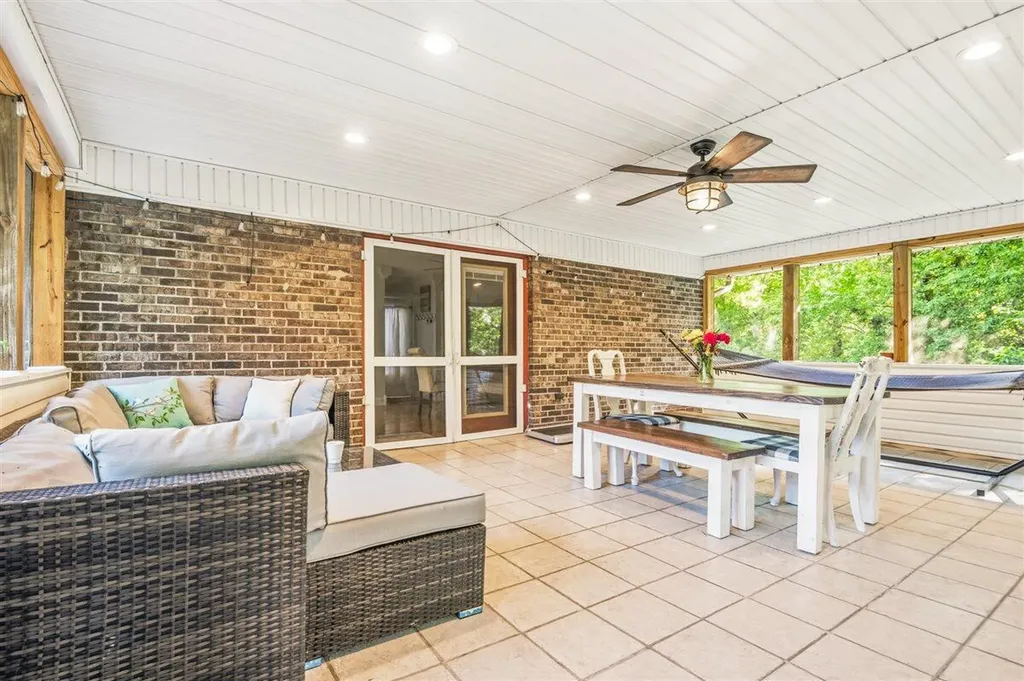 295 Buc Road Williamsburg KY 40769