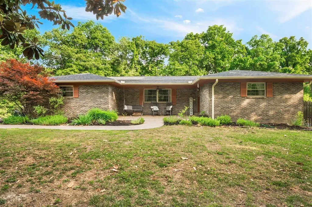 295 Buc Road Williamsburg KY 40769