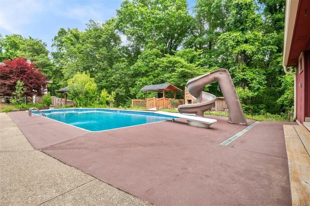 295 Buc Road Williamsburg KY 40769