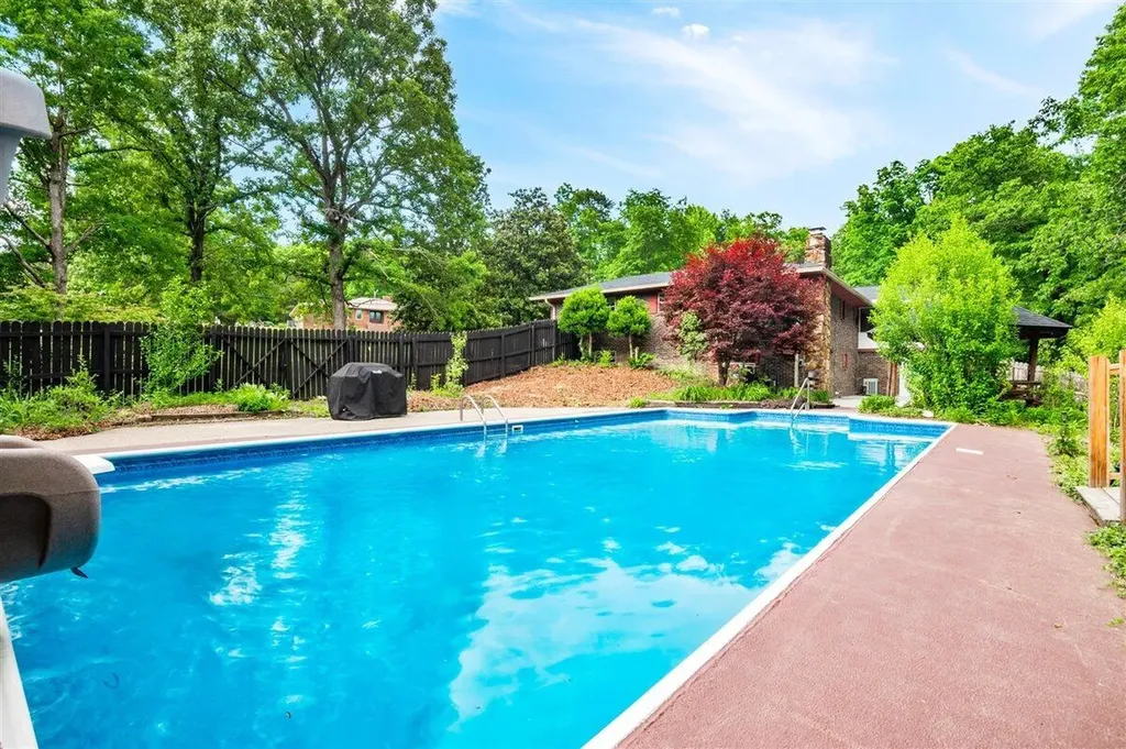 295 Buc Road Williamsburg KY 40769