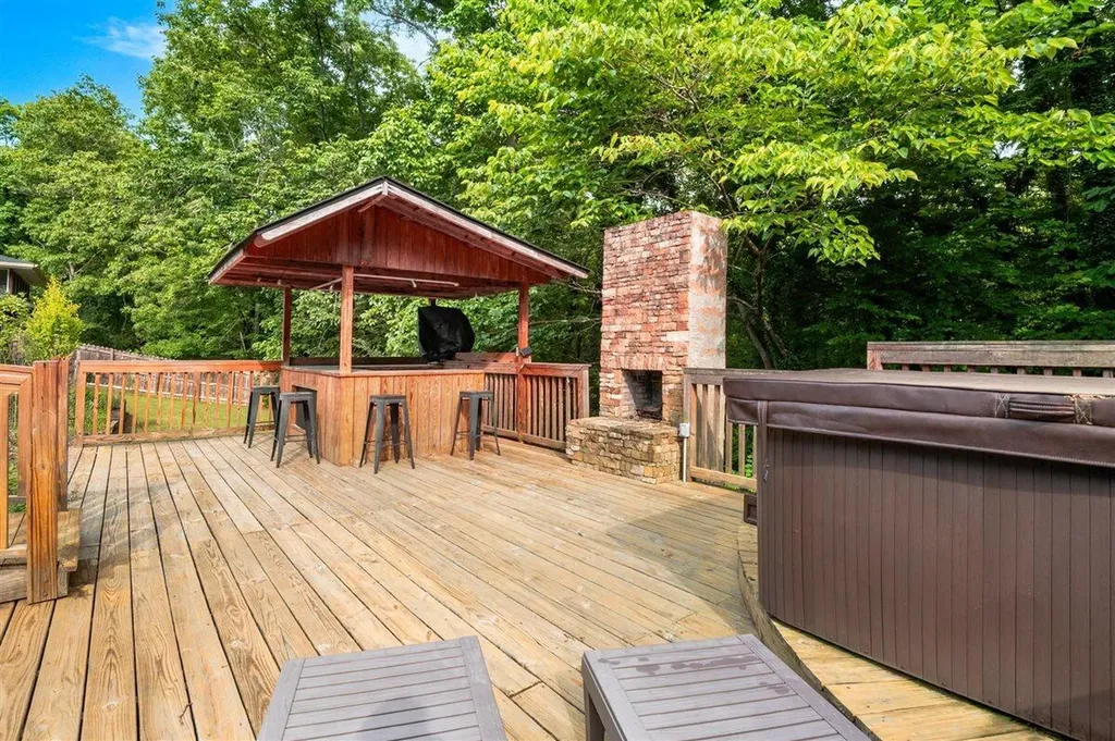 295 Buc Road Williamsburg KY 40769