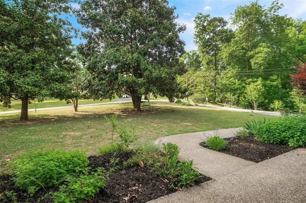 295 Buc Road Williamsburg KY 40769
