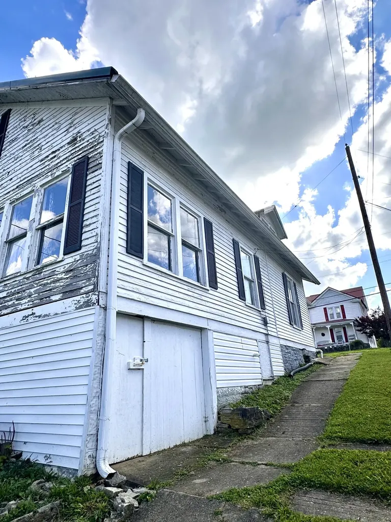 461 N Broadway Carlisle KY 40311