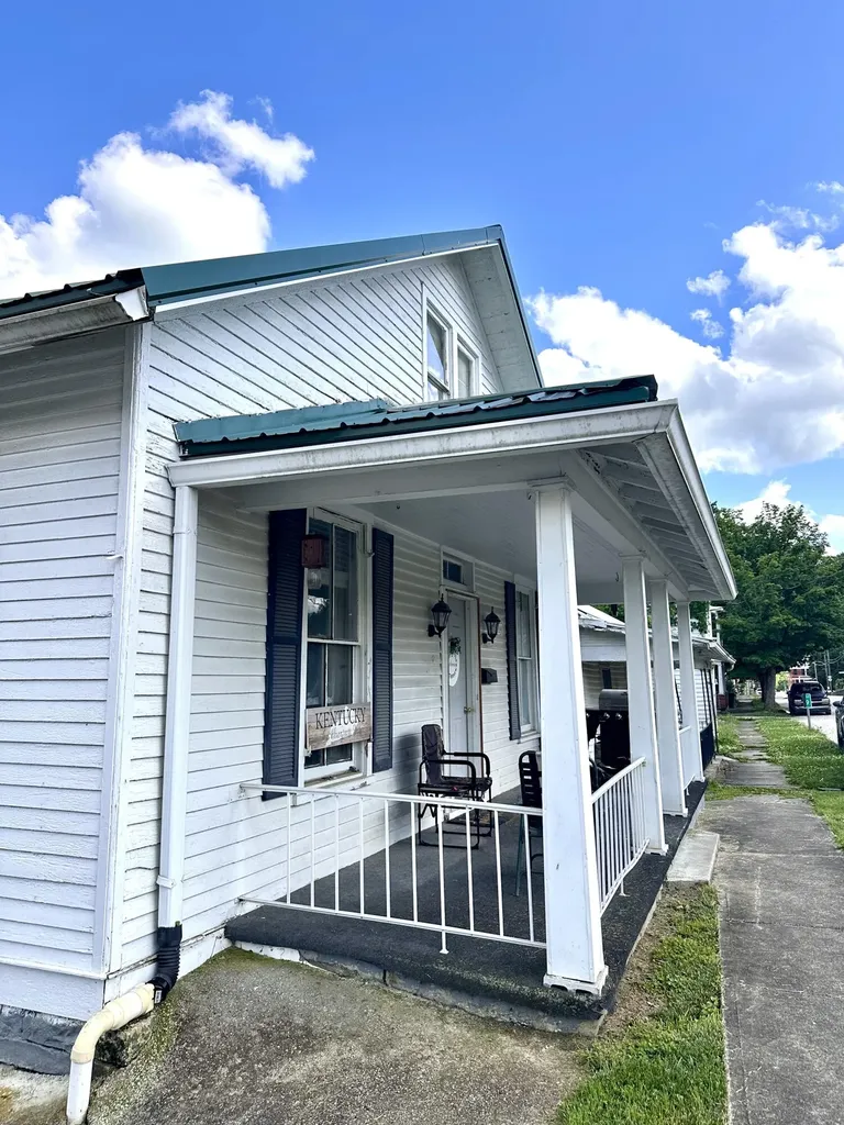 461 N Broadway Carlisle KY 40311