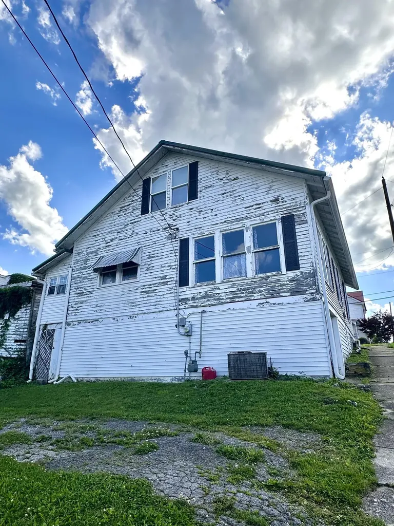 461 N Broadway Carlisle KY 40311