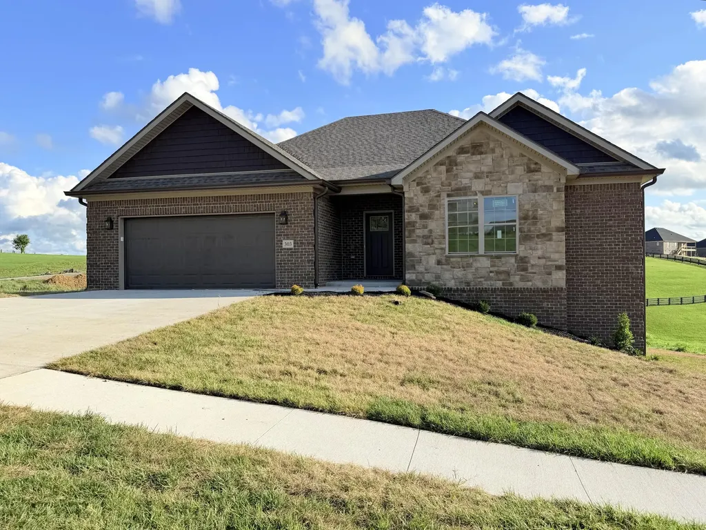 303 Wolverine Way Richmond KY 40475
