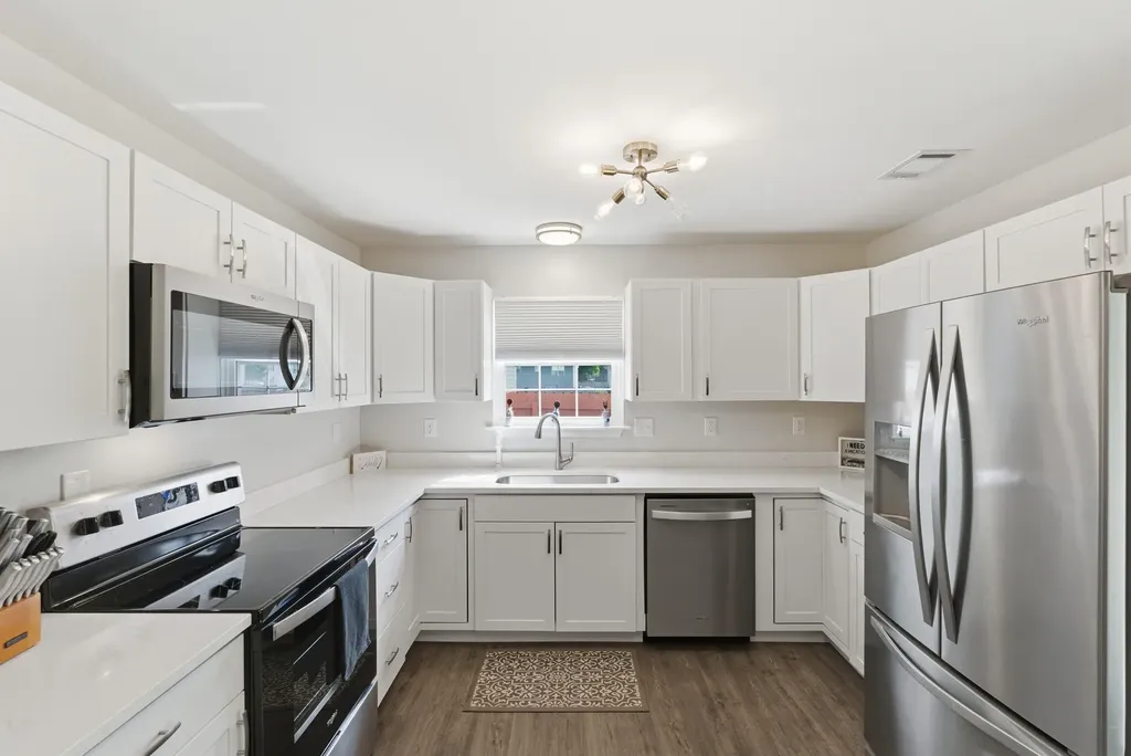 329 Santa Anita Court Lexington KY 40516